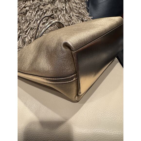 Michael Kors Jet Set Pale Gold Medium size - Picture 7 of 8